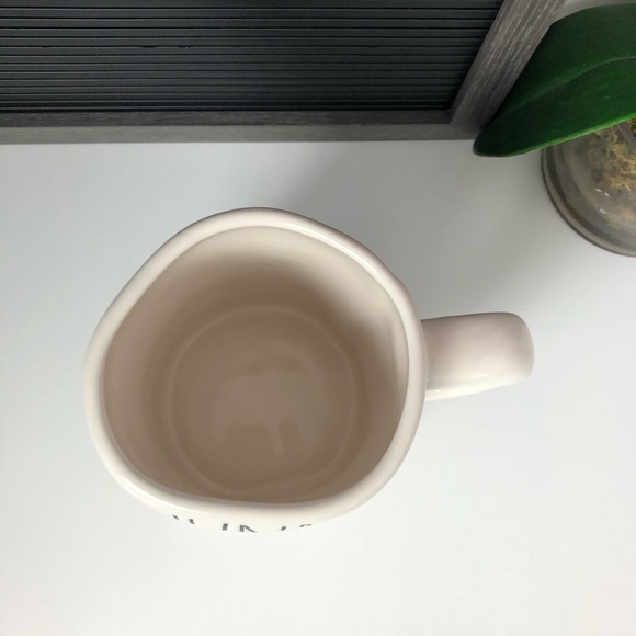 😍NEW Rae Dunn HUNNY BUNNY Mug - Picture 5 of 9